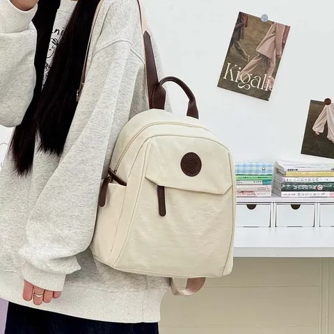Mode Nylon Rucksack Für Damen Koreanischer Stil Leichter Kleiner Reise Schulrucksack Mit Bären Logo Lässiger Kontrastfarben Rucksack