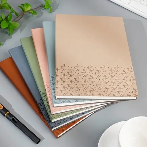 Cuaderno de Cuero PU A5 Colores Morandi Estampado Dibujos Animados Papel Protección Ocular Línea Horizontal Bloc de Notas