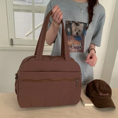 Large Capacity Cloud Quilted Nylon Travel Bag For Women Portable Lightweight Gym Fitness Duffel Bag Casual Solid Color Handbag