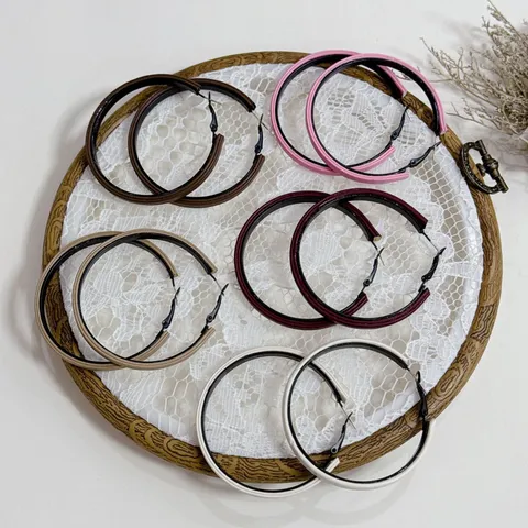 Women Oversized Geometric Hoop Earrings Alloy Fashion Leather Wrap Leopard Print Statement Earrings With 925 Silver Post Jewelry