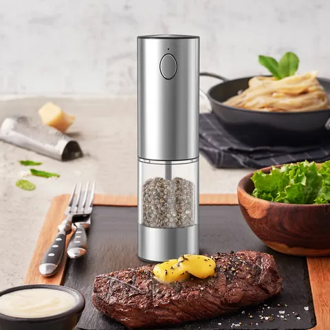 Macinapepe Elettrico Ricaricabile USB Type-C Macinasale Automatico Grossezza Regolabile Macina Spezie Strumento da Cucina