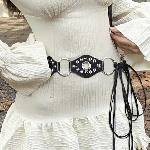 Vintage Western Y2K PU Leather Belt For Women With Rivets Metal Rings Patchwork Design Punk Millennium Style Waist Accessory