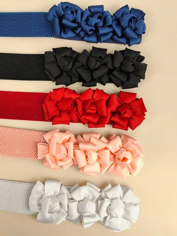 Women's Decorative Elastic Waist Belt With Three 3D Flowers Simple Stretch Cinch Belt For Dresses Skirts Fashion Accessories