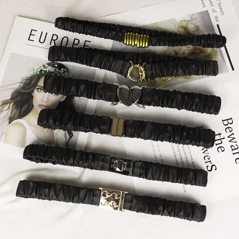 Damen Elastisch Geriffelt Taillengürtel Mode PU-Leder Stretch Cinch Gürtel Mit Gold Silber Legierung Schnalle Für Kleider Deko
