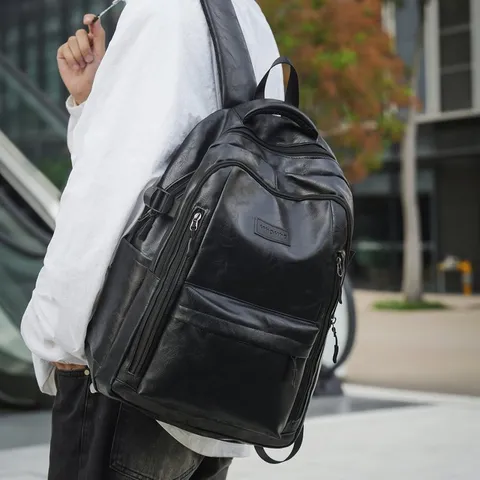 Mochila de Gran Capacidad de Cuero PU Retro Impermeable Moderna Cool Bolsa de Viaje para Hombre Mujer Outdoor Viaje Diario Mochila Business