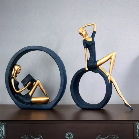 Moderne Abstrakte Künstlerische Weibliche Figur Kunstharz Statue Lesendes Mädchen Yoga Pose Skulptur Für Wohnzimmer Büro Home Deko