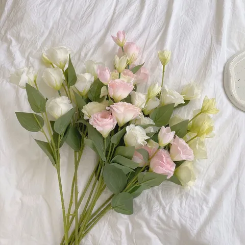 Artificial Satin Fabric Lisianthus Flowers Multi-Head Long Stem Faux Floral For Wedding Home Table Arrangement Photography Props Decoration