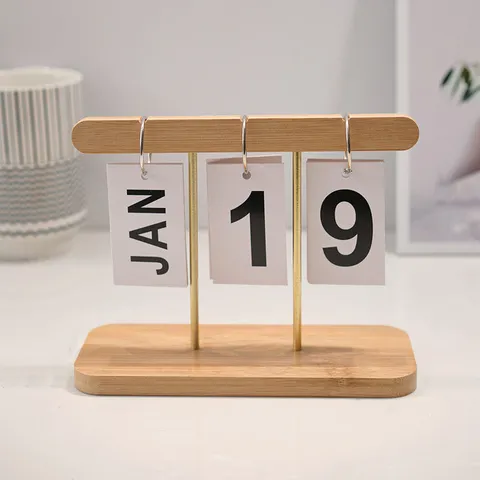 Calendrier Perpétuel Créatif Moderne en Bois Calendrier de Bureau à Feuilles Mobiles Pour Décoration Maison Bureau Ornement Cadeau