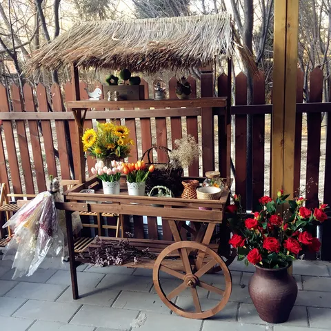 Rustic Distressed Chinese Fir Wood Flower Stand Trolley Windmill Display Rack Garden Home Decor Commercial Store Window Merchandise Pedestal Ornament