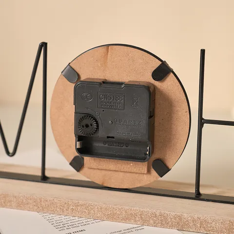 European Creative Desktop Clock Decoration Metal Iron HOME LOVE Letter Desk Clock For Living Room Office Desktop Ornament