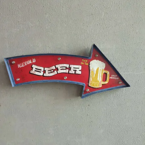 Vintage LED Beer Sign Arrow Tin Wall Decor American Industrial Style Distressed Iron Sign For Bar Cafe Restaurant Home Art