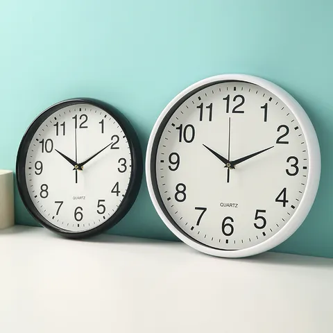 Horloge Murale Ronde à Quartz de 12 Pouces Minimaliste Silencieuse sans Tic-tac à Piles Décoration Moderne pour Salon Bureau