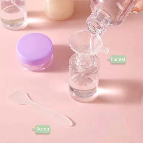 Portable Travel Refillable Bottle Set PP Plastic Empty Spray Lotion Pump Bottle Cream Jar With Clear PVC Bag For Women