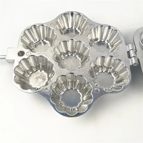 Aluminum Flower Egg Tart Mold With Wooden Handle Seven Hole Cake Pudding Baking Mould Pan For Kitchen Bakery DIY Dessert