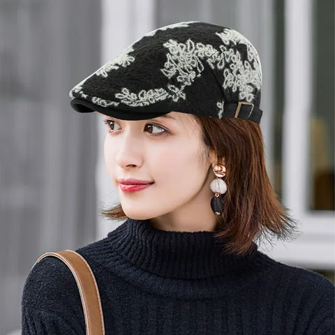 Women Vintage Knitted Jacquard Floral Beret Hat Autumn Winter Warm Adjustable Flat Cap Fashion Painter Hat For Lady