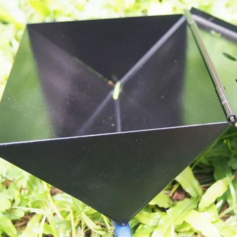 Pequeña Caja Ahumadora Triangular de Acero Inoxidable Caja de Ahumado Portátil Antiadherente para Barbacoa de Camping al Aire Libre