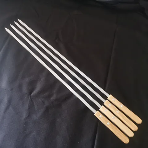 Eichenholzgriff Edelstahl Grillspieße Flache Metall Barbecue Sticks Wiederverwendbare Grillgabeln Für Outdoor Picknick Camping Party Kochwerkzeug