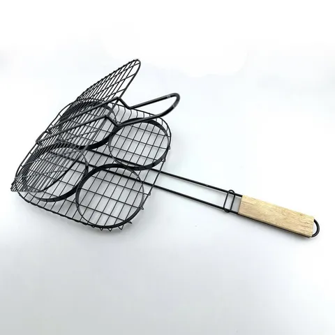 Black Non-Stick Four-Hole Burger Patty Grilling Basket With Wooden Handle Iron BBQ Grill Clip For Outdoor Picnic Meat Grilling