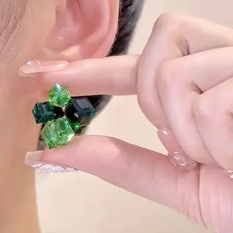 Light Luxury Women Geometric Square Zirconia Stud Earrings With Silver Earring Post Elegant Colorful Crystal Daily Jewelry