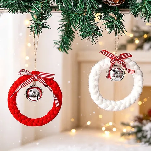 Christmas Wreath Bell Hanging Ornament Braided Plush Christmas Tree Decoration With Bow And Silver Metal Star Bell For Home Wall Decor