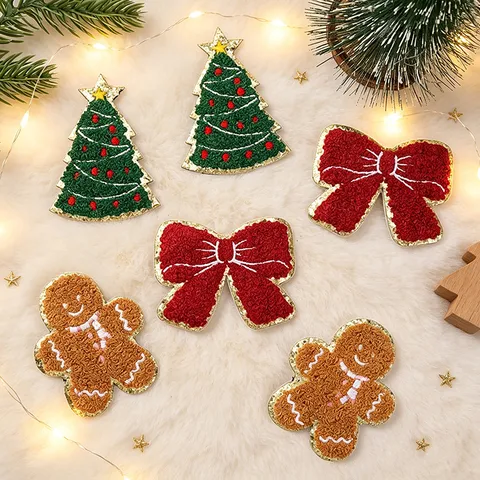Set di Toppe Ricamate in Ciniglia di Natale Albero di Natale Omino di Pan di Zenzero Fiocco Accessori per Decorazione Fai da Te
