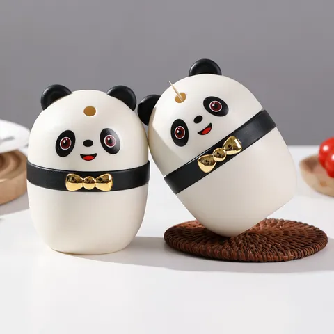 Creative Panda Toothpick Holder Automatic Press Pop Up Toothpick Case Portable Plastic Panda Shape Toothpick Dispenser