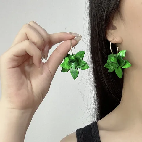 French Style Floral Drop Earrings For Women Elegant Resin Petal Flower Dangle Earrings Sweet Summer Alloy Electroplated Hoops Jewelry