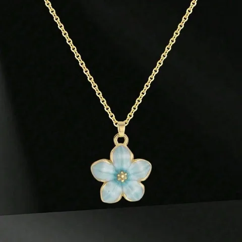 Moda Carino Collana con Pendente Fiore Semplice Lega Dolce Fiore di Ciliegio Catena Clavicola Gioielli Per Donne