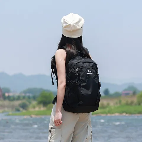 Leichter Outdoor Wanderrucksack Für Herren Damen Wasserdichtes Nylon Große Kapazität Reise Trekking Daypack Camping Sporttasche
