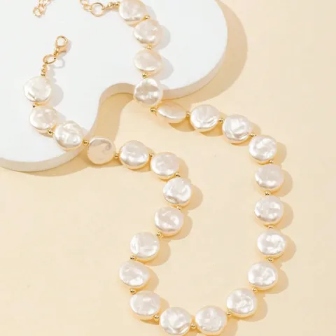 Collana Minimalista con Perle Artificiali Barocche Placcata Oro in Lega di Zinco Girocollo con Perle a Moneta Elegante Catena da Maglione Gioielli