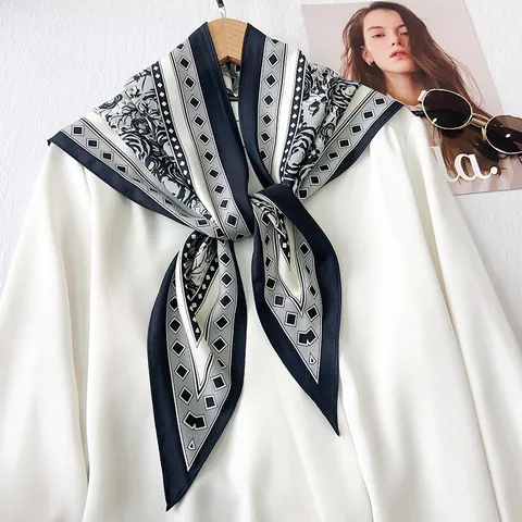 Damen Retro Bedruckt Groß Dreieckstuch Vielseitig Satin Kopftuch Mode Rock Layering Zubehör Taillenschal