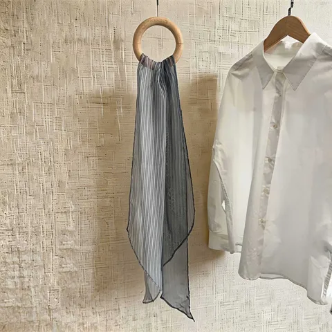 Bufanda a Rayas de Gasa de Diseño Coreano para Mujer Bufanda de Cuello Largo Suave y Delgada de Verano Bufanda de Corbata Estampada de Moda Accesorio de Cinta para Bolso con Banda para el Cabello