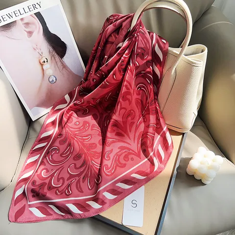 Women Elegant Satin Printed Square Scarf Baroque Paisley Floral Pattern Neck Decor Hair Wrap Handbag Handle Scarf Accessory
