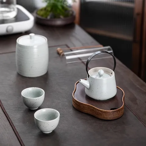Japanisches Keramik Tee Set Tragbare Reise Kung Fu Teegeschirr Mit Teekanne Tassen Teedose Schneeglasur Sesam Punkte Design Geschenkbox