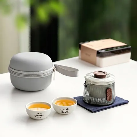 Tragbares Panda Reise Teeservice Keramik Schnelltasse Glastopf Mit Holzgriff Outdoor Kung Fu Teeset Mit Tragetasche