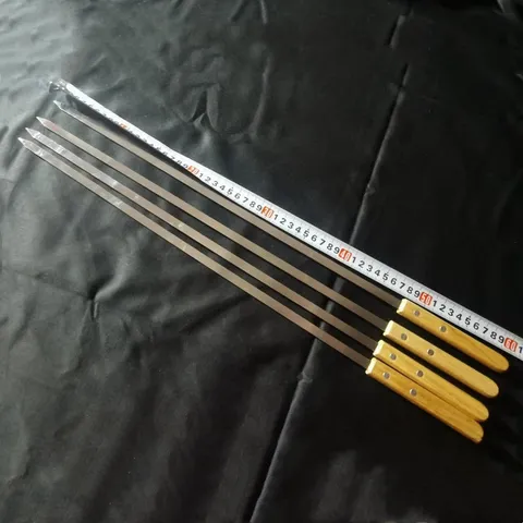 Brochettes De Barbecue En Acier Inoxydable Avec Poignee En Bois Dhevea Longues Batonnets De Viande En Metal Pour Cuisson En Plein Air