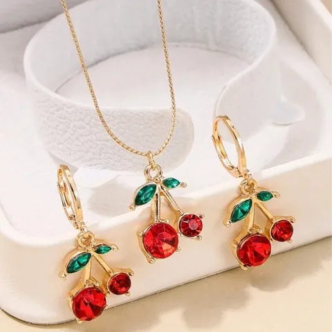 Set Gioielli Collana e Orecchini Frutta Ciliegia Rossa Dolce Lega Placcata Oro Strass Cristallo Accessori per Donna Regalo