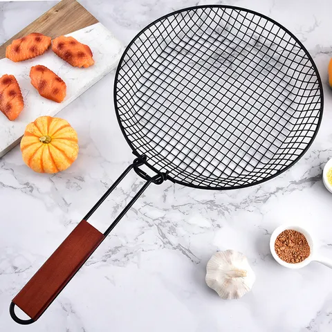 Foldable BBQ Grill Mesh Basket Carbon Steel Round Outdoor Camping Roasting Basket With Wooden Handle Kitchen Cooking Tool