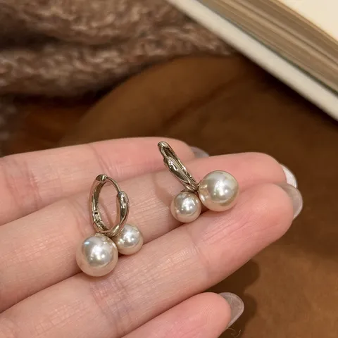 Minimalist Copper Alloy Artificial Pearl Rhinestone Earrings Elegant Bowknot Floral Stud Earrings For Women Jewelry