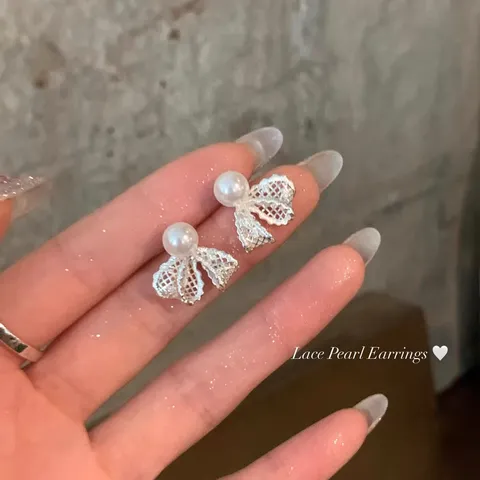 Minimalist Copper Alloy Artificial Pearl Rhinestone Earrings Elegant Bowknot Floral Stud Earrings For Women Jewelry