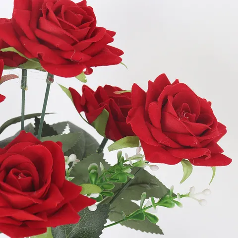 Romantic Velvet Artificial Rose Flower Bouquet Realistic Fake Flower Bundle For Wedding Hotel Home Decoration