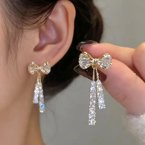 Elegant Korean Style Alloy Rhinestone Artificial Pearl Stud Earrings For Women Floral Heart Butterfly Drop Earrings Jewelry Gift