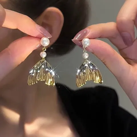 Vintage Artificial Pearl Stud Earrings For Women Elegant Gold Silver Copper Alloy Geometric Rhinestone Flower Earrings Jewelry Gift