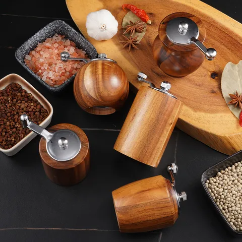 Manual Wood Pepper Grinder Household Herb Spice Grinding Mill Hand Crank Salt Mill Shaker Adjustable Coarseness Kitchen Grinder Tool