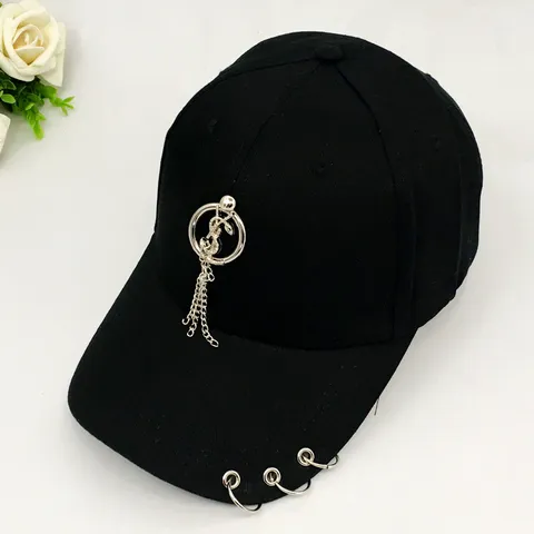 Casquette de Baseball Tendance en Coton Avec Anneaux Métalliques Épingles de Sûreté Pendentifs Hip Hop Streetwear Ajustable Décontracté Protection Solaire Chapeau pour Femmes Hommes