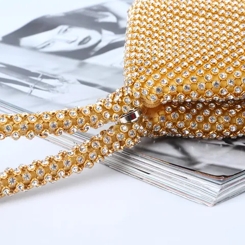 Handmade Rhinestone Evening Bag Luxurious Triangle Geometric Clutch Satin Pave Crystal Banquet Purse For Wedding Party Women