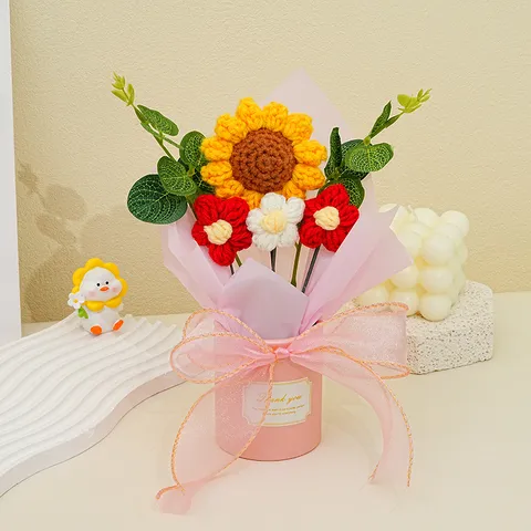 Bouquet de Tournesols en Fil Tricoté Main Avec Boîte Cadeau Ronde Rose Jolie Fleur Artificielle au Crochet Ornement de Table pour Cadeau Fête Enseignant Mère
