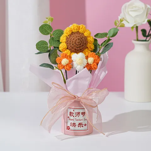 Handmade Crochet Yarn Sunflower Bouquet Hug Bucket Pastoral Style Table Mini Decoration Craft Ornament Flower Gift Arrangement For Teachers Day Graduation Home Accent Decor