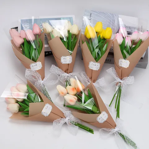 Bouquet de 5 Tulipes Artificielles Fleurs en PU Real Touch Avec Emballage en Papier Kraft Pour Décoration Maison Accessoires Photo
