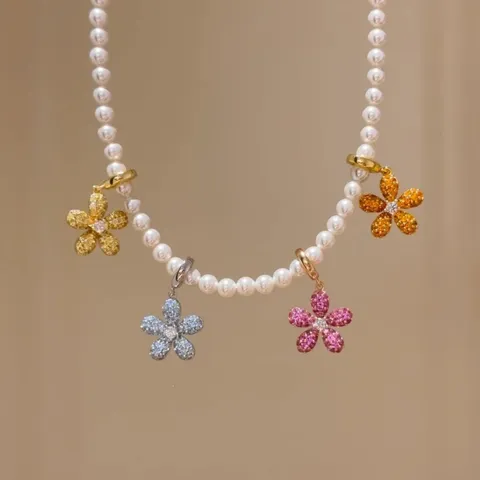 Sweet Copper Zirconia Daisy Flower Pendant For Women Artificial Pearl Choker Necklace Removable DIY Jewelry Colorful Shinny Pendant